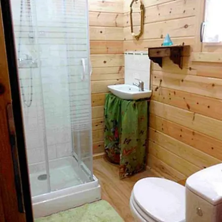Holiday home Roulotte Pleine Nature